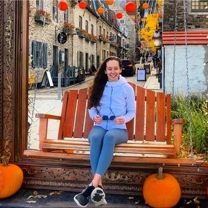 Meet your Posher, Tessa